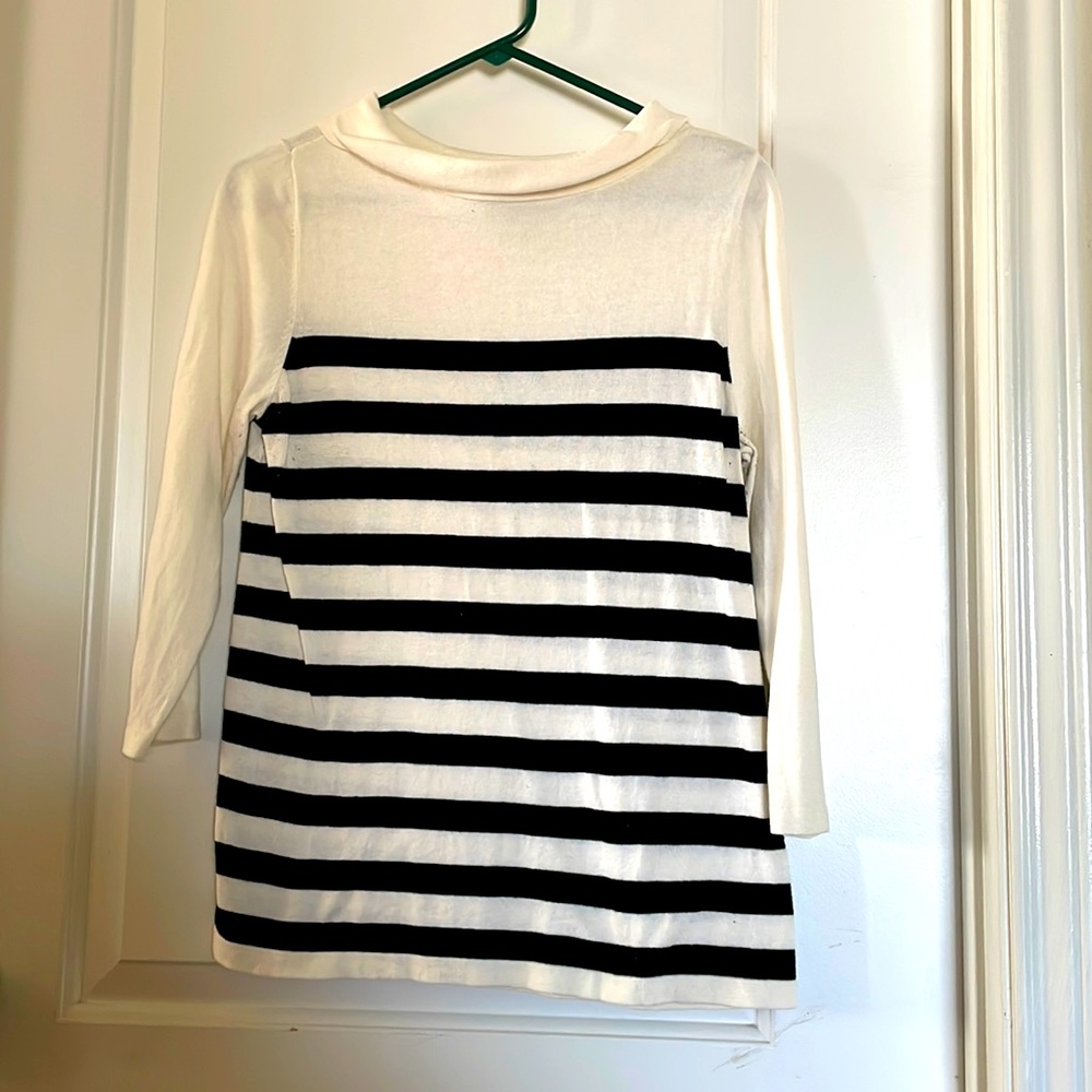 Loft 3/4 sleeved sweater